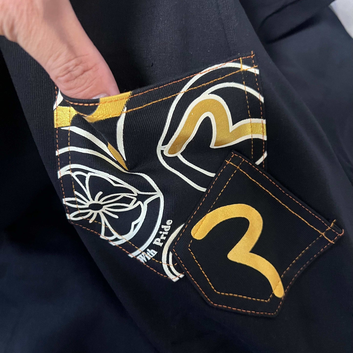 EV 2026 New Men's and Women's T-shirts